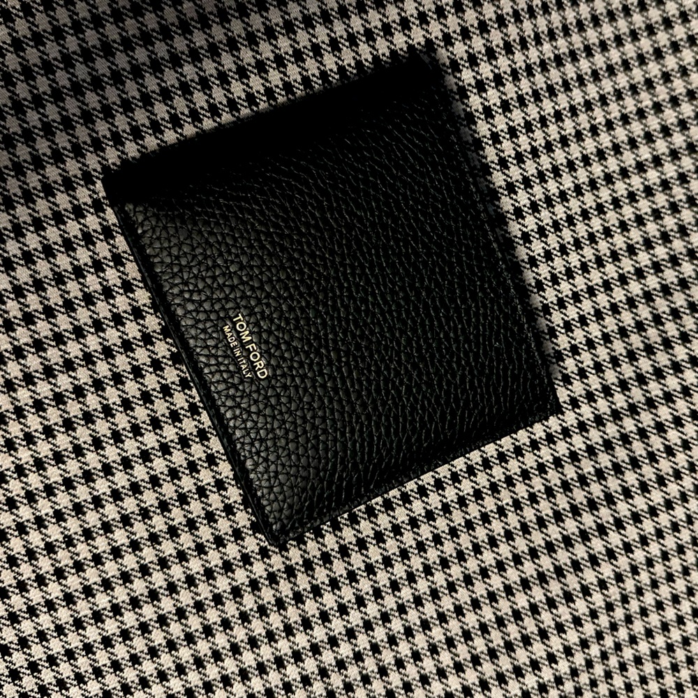 TOM FORD MENS SMALL GRAIN LEATHER BIFOLD WALLET